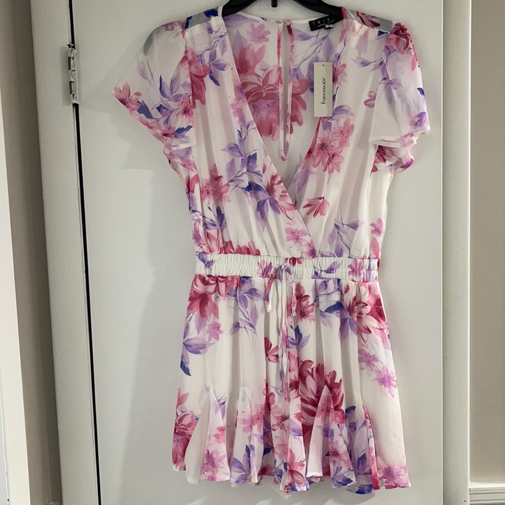 FLIRTY ROMPER!